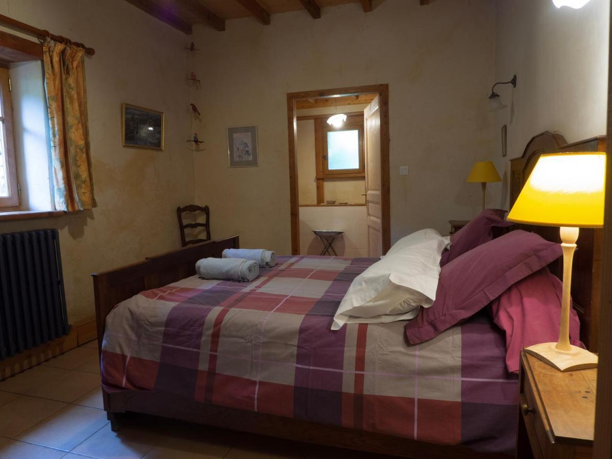 Au Fil Des Saisons Bed & Breakfast Les Cotes de Corps Luaran gambar